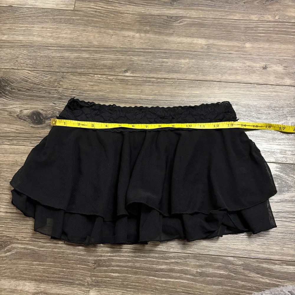 90s European Vintage Mesh Lace Tiered Ruffle Mini Lingerie Skirt (Black) Small